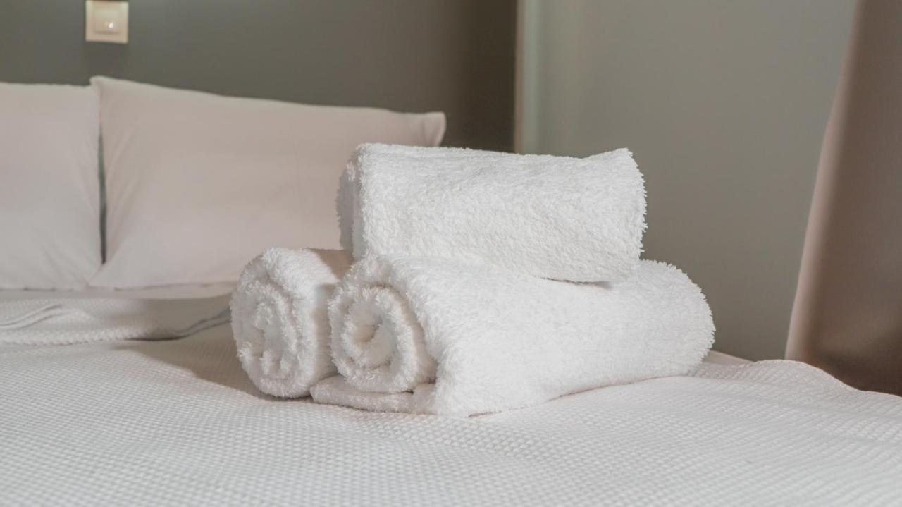 Spitakia-Cozy & Comfy Apartments 10Minutes From The Airport Артемида Екстериор снимка