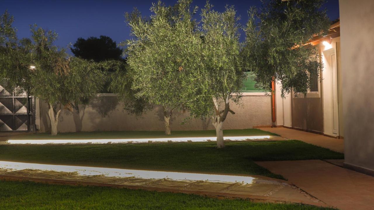 Spitakia-Cozy & Comfy Apartments 10Minutes From The Airport Артемида Екстериор снимка