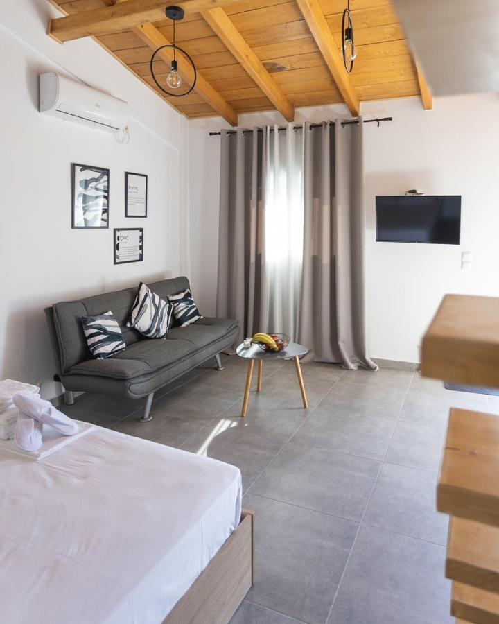 Spitakia-Cozy & Comfy Apartments 10Minutes From The Airport Артемида Екстериор снимка